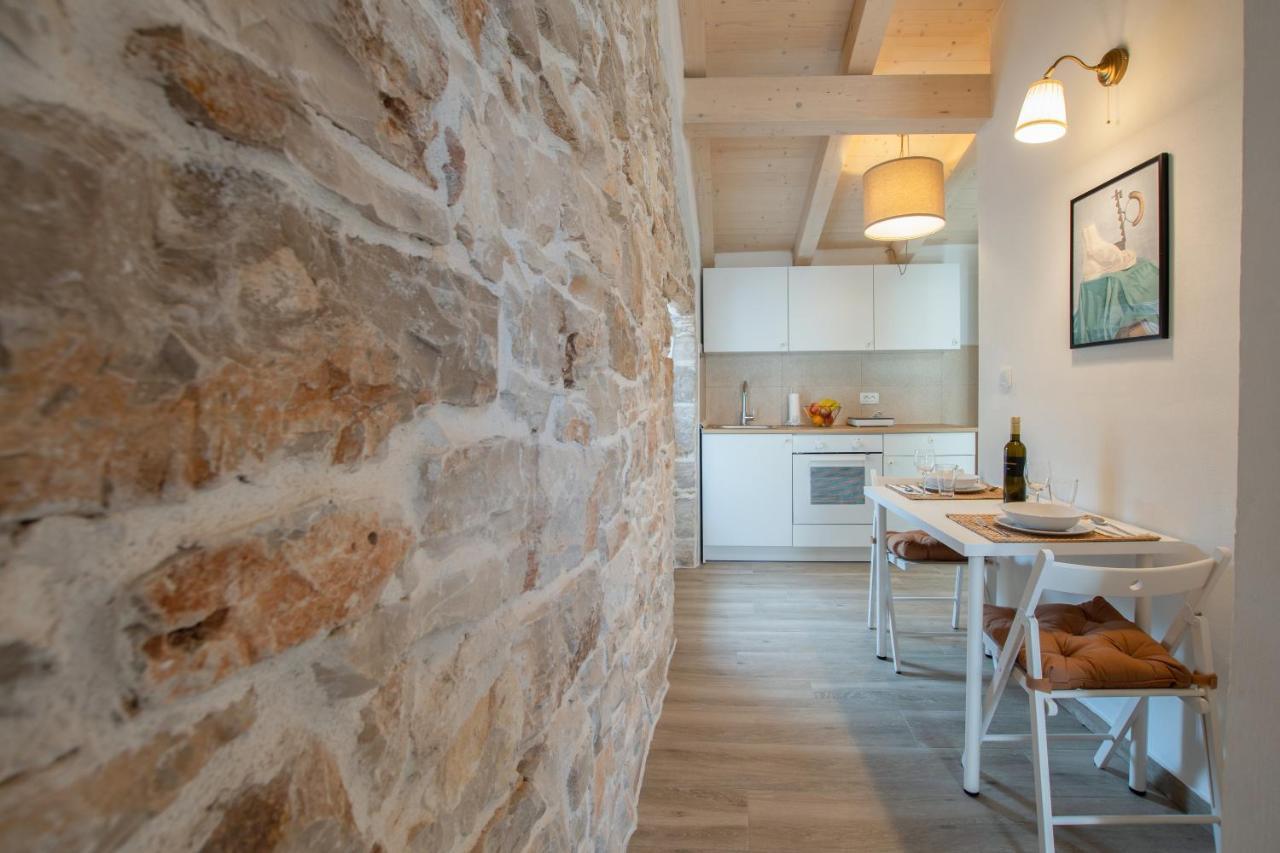 Apartments Nesatcium Πούλα Εξωτερικό φωτογραφία