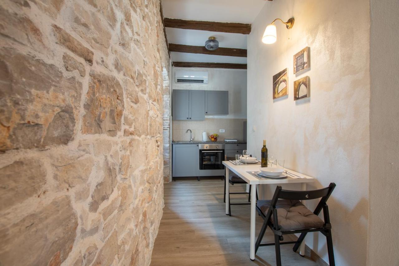 Apartments Nesatcium Πούλα Εξωτερικό φωτογραφία