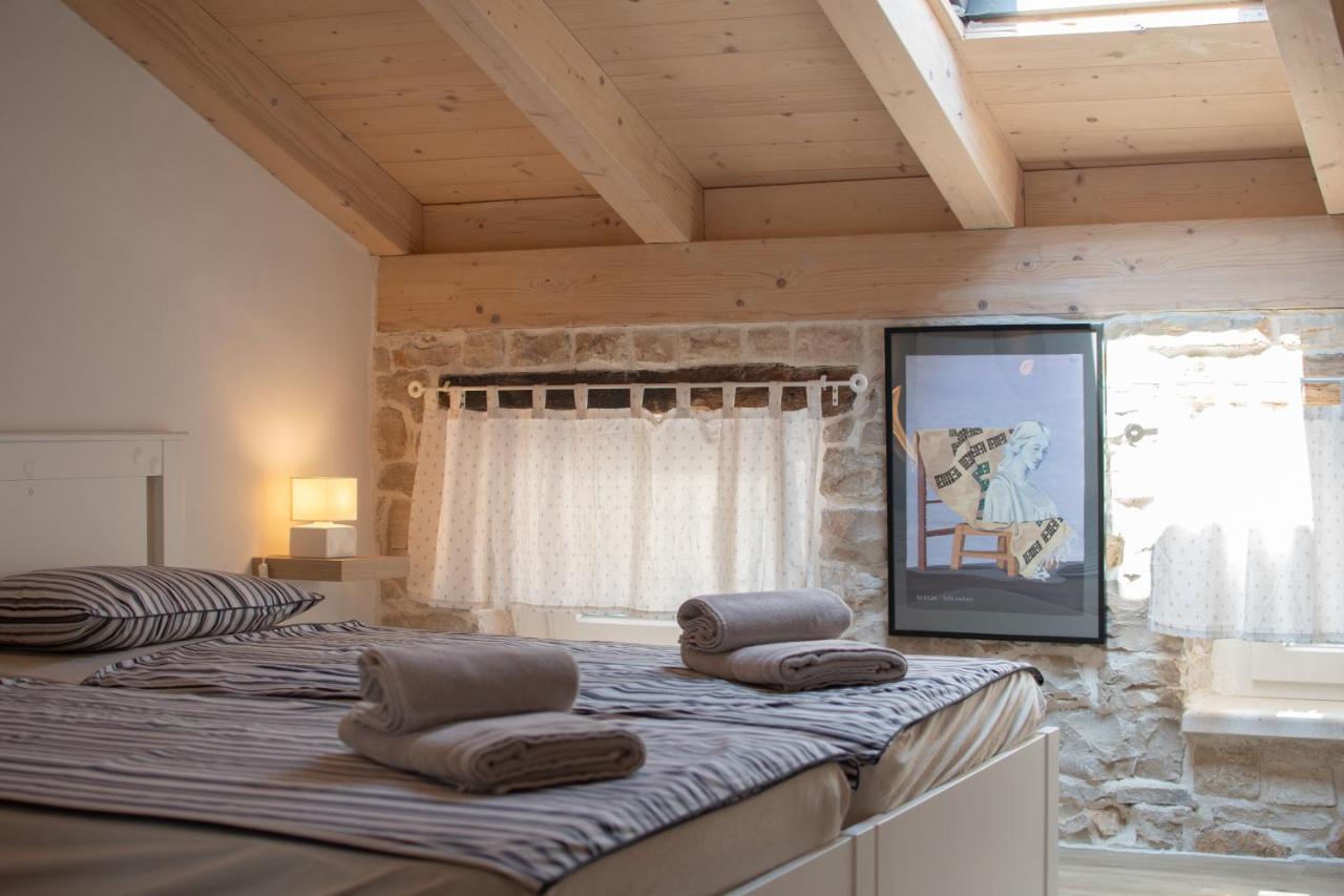 Apartments Nesatcium Πούλα Εξωτερικό φωτογραφία