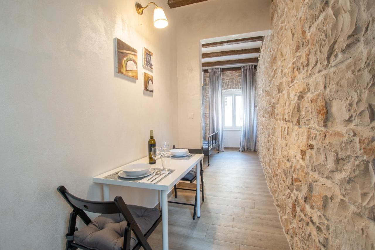 Apartments Nesatcium Πούλα Εξωτερικό φωτογραφία