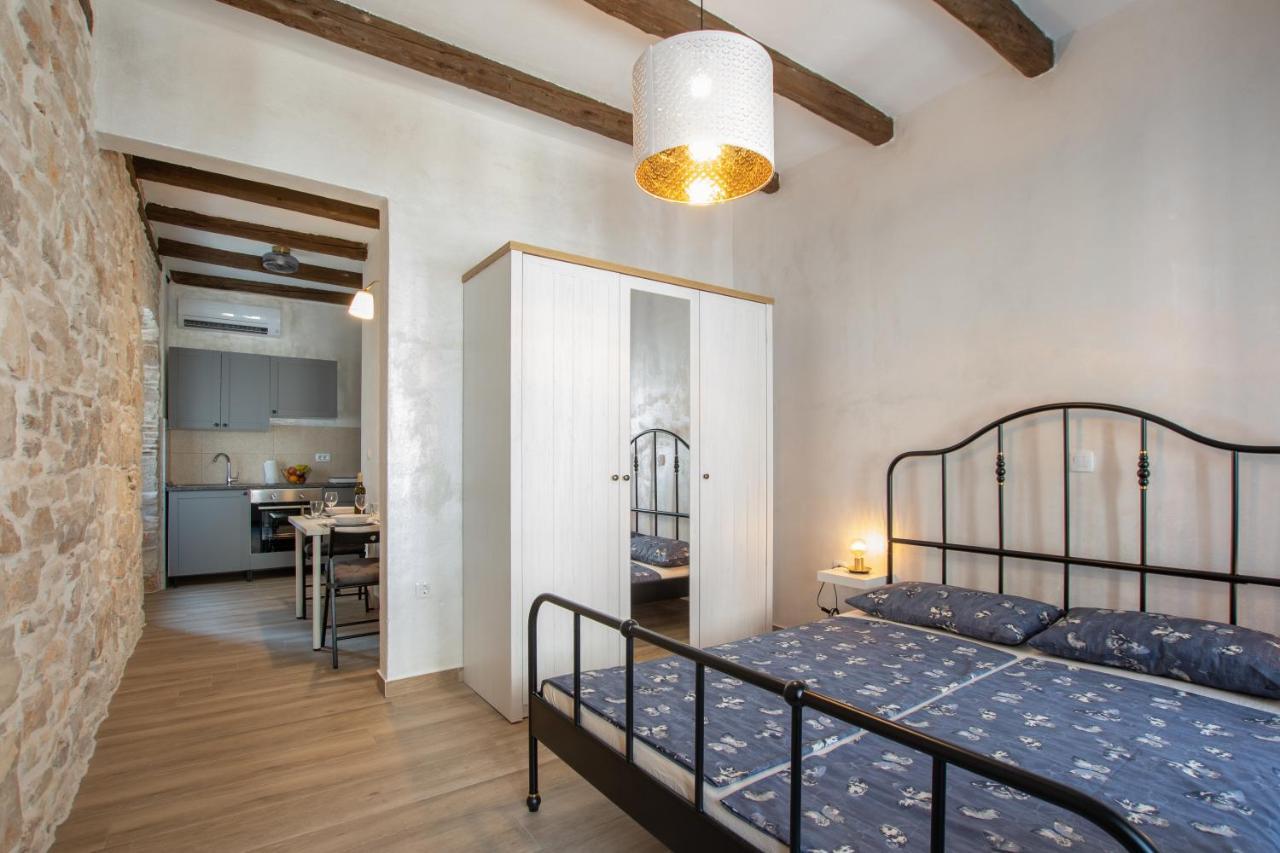 Apartments Nesatcium Πούλα Εξωτερικό φωτογραφία